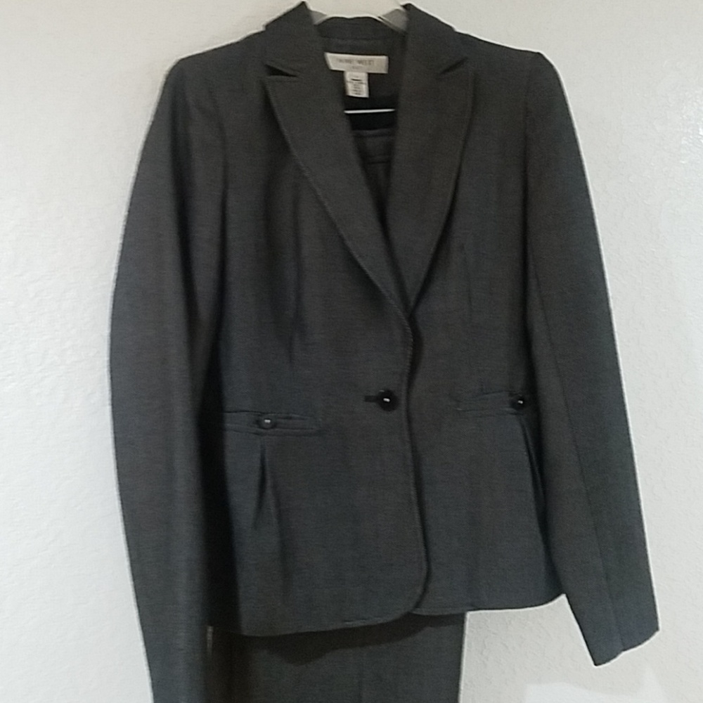 Nine West suit